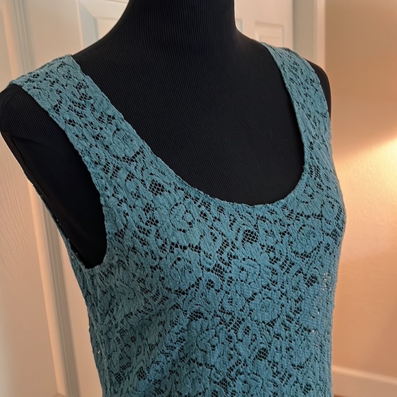 Lace Top - Picture 2 of 7